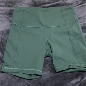 Lululemon spandex shorts